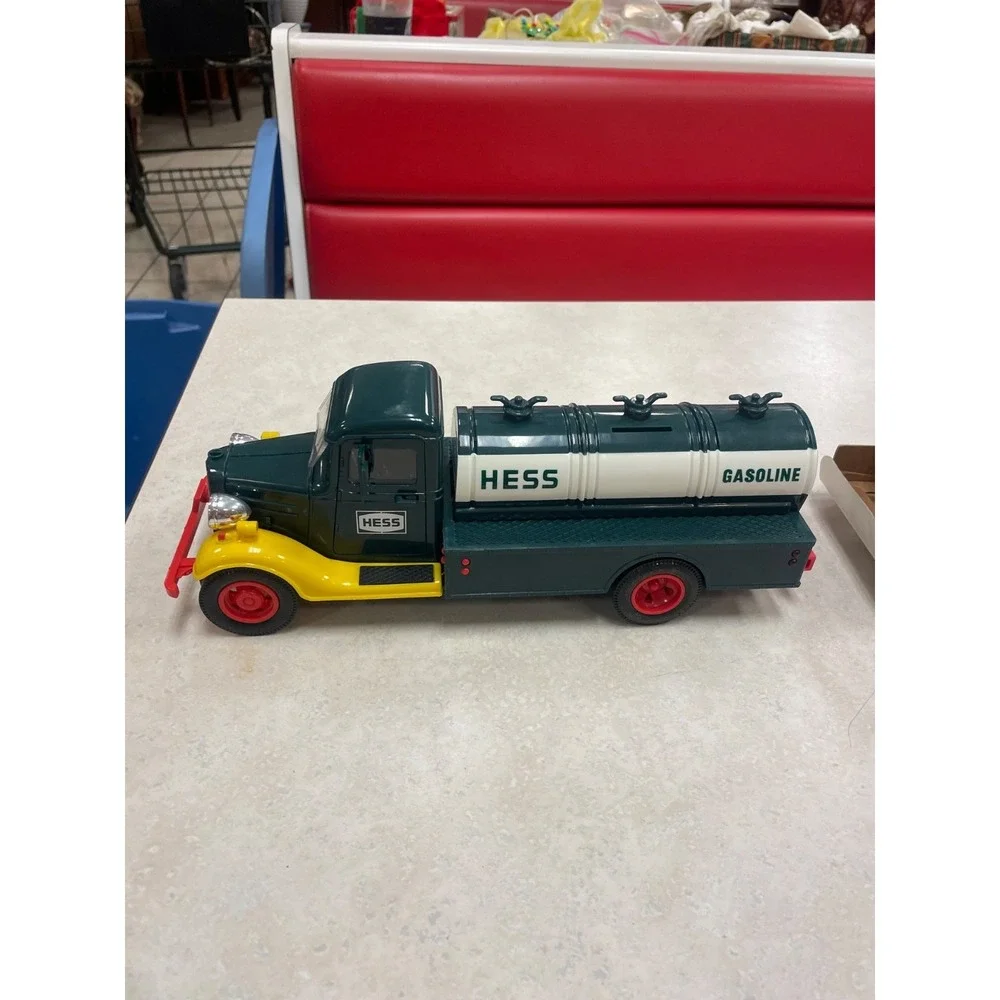 Vintage 1985‎ First Hess Truck Toy Bank Mint In Box